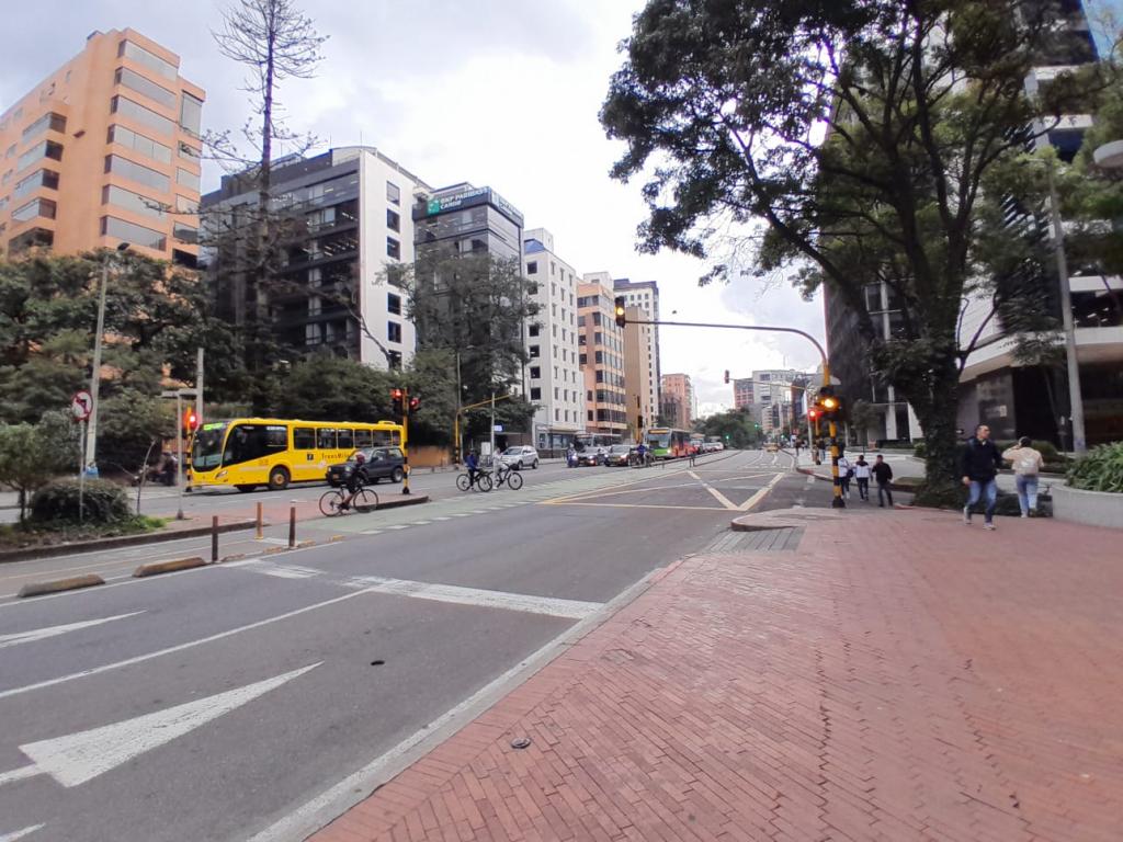 Oficina en arriendo en El Nogal, Bogotá, 197 m² · foto 3 de 12