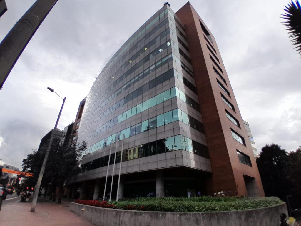 Oficina en arriendo en El Nogal, Bogotá, 197 m² · foto 2 de 12