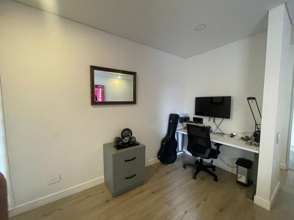 Apartamento en venta en El Virrey, Bogotá · foto 10 de 24
