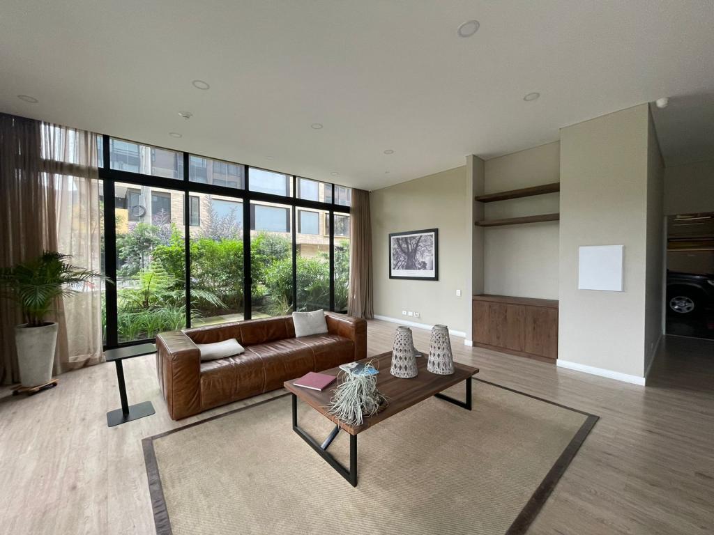 Apartamento en venta en El Virrey, Bogotá · foto 2 de 24
