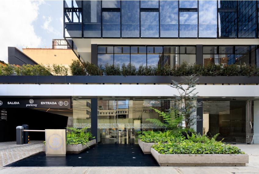 Local en arriendo en La Porciuncula, Bogotá, 232 m² · foto 3 de 22