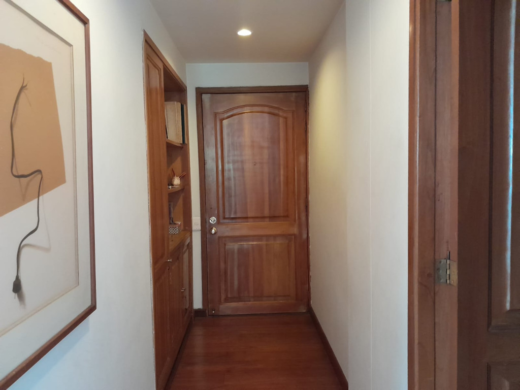 Apartamento de 1 alcoba en venta en Santa Barbara Occidental, Bogotá, 76 m² · foto 8 de 19