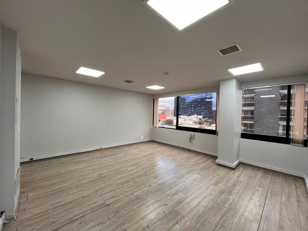 Oficina en arriendo en Cedritos, Bogotá, 30 m² · foto 10 de 18