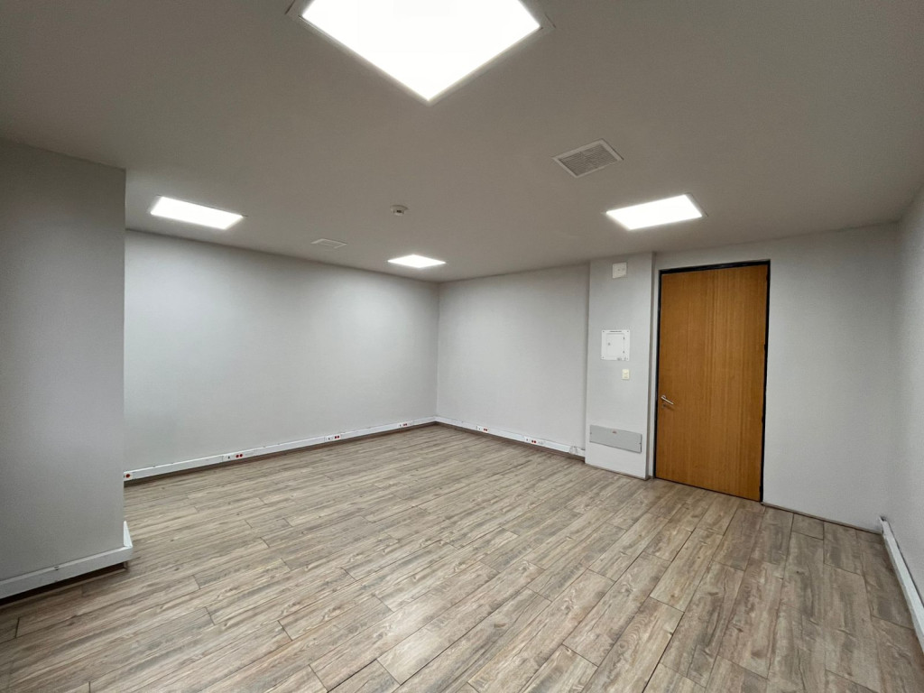 Oficina en arriendo en Cedritos, Bogotá, 30 m² · foto 11 de 18