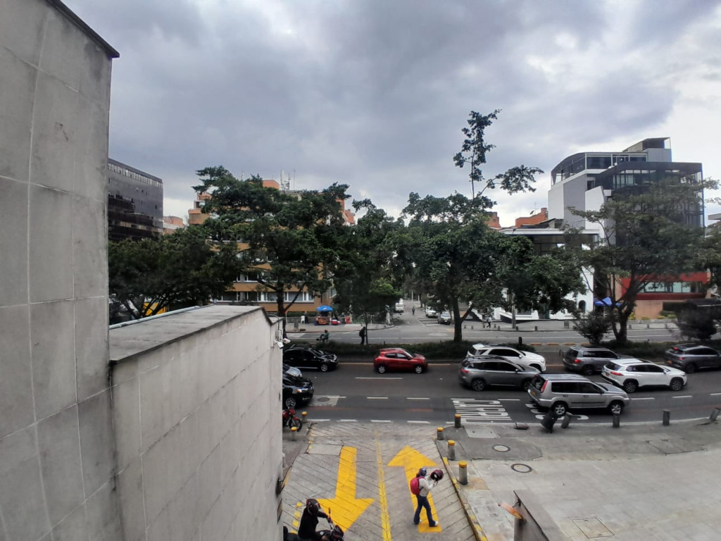 Oficina en arriendo en Bellavista, Bogotá, 110 m² · foto 12 de 13