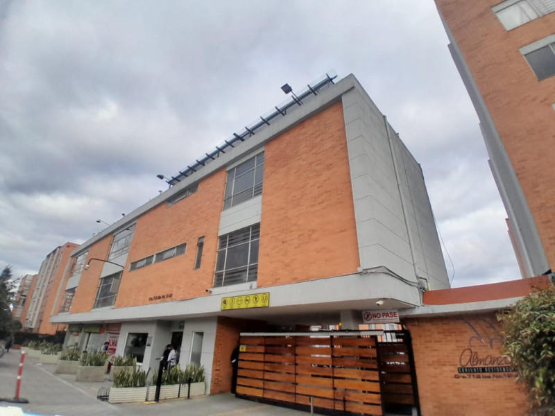 {{ ucwords(strtolower($inmueble['type'])) }}