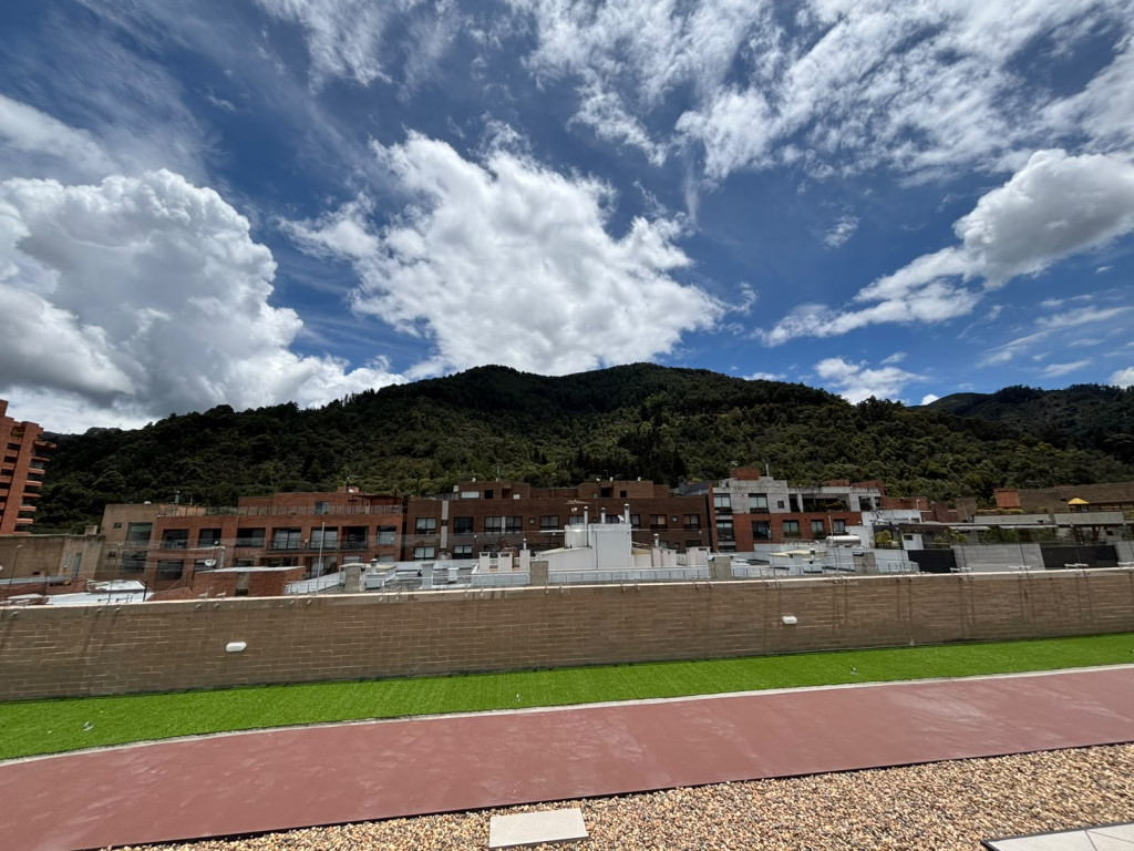 Apartamento de 2 alcobas en arriendo en Chico Norte, Bogotá, 75 m² · foto 15 de 18