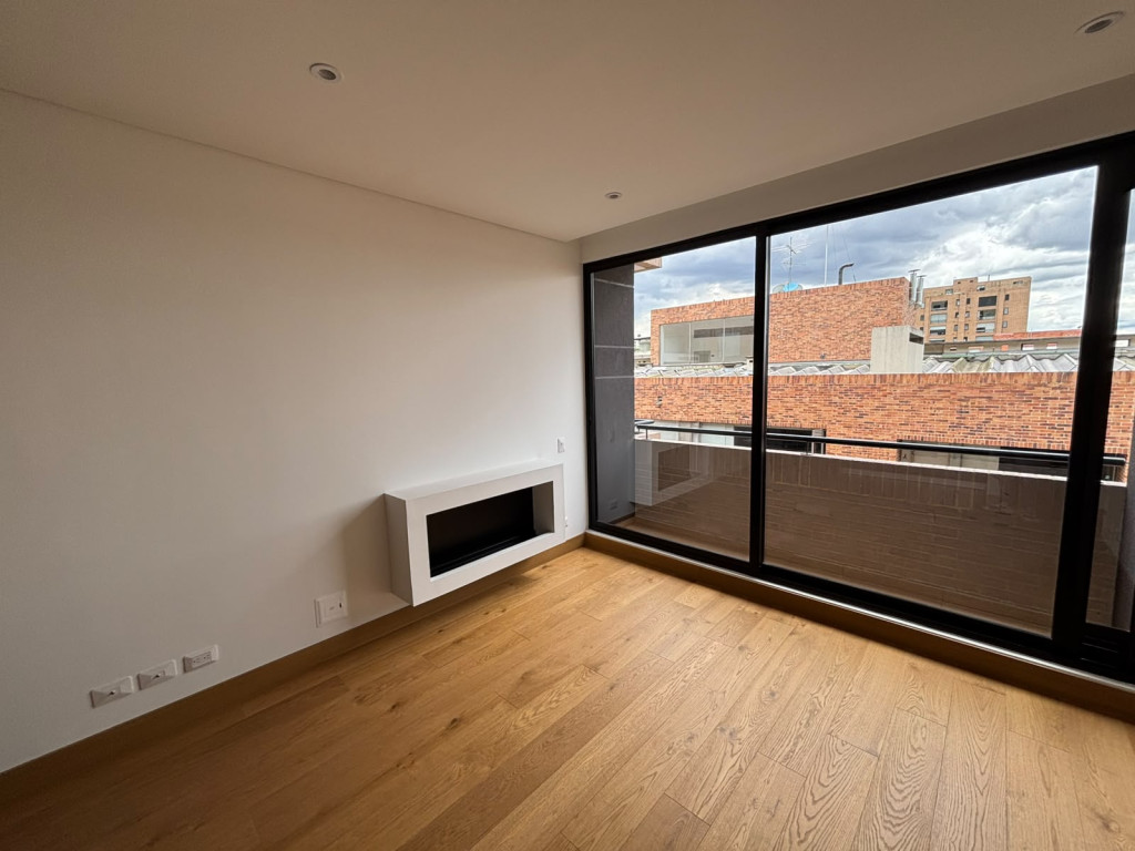 Apartamento de 2 alcobas en arriendo en Chico Norte, Bogotá, 75 m² · foto 5 de 18