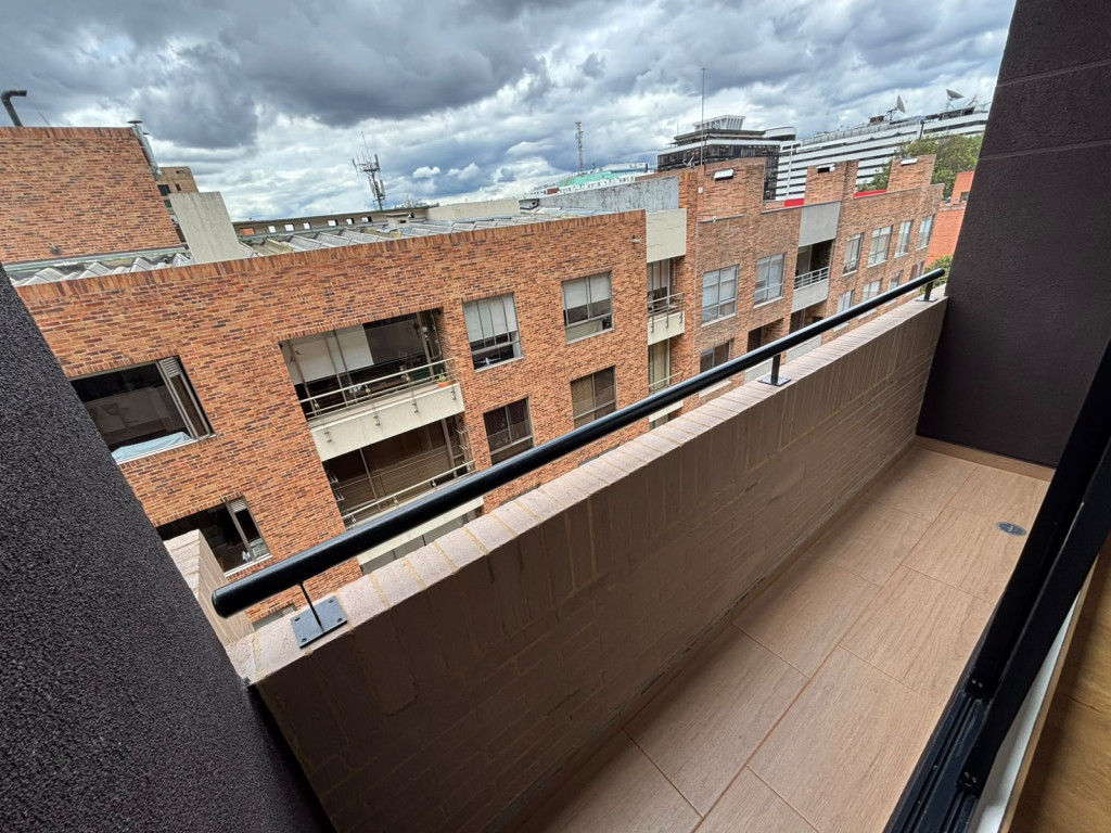 Apartamento de 2 alcobas en arriendo en Chico Norte, Bogotá, 75 m² · foto 7 de 18