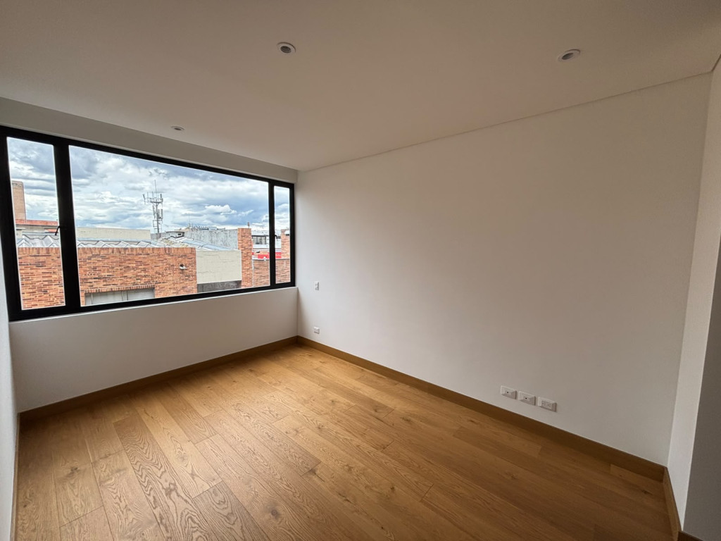 Apartamento de 2 alcobas en arriendo en Chico Norte, Bogotá, 75 m² · foto 8 de 18