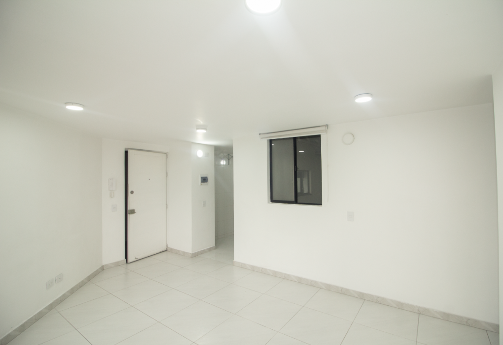 Apartamento de 2 alcobas en venta en Cerros De Suba (Localidad De Suba), Bogotá, 55 m² · foto 3 de 17