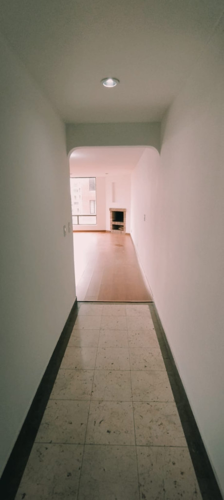 Apartamento de 2 alcobas en arriendo en Chapinero Alto, Bogotá, 67 m² · foto 8 de 22