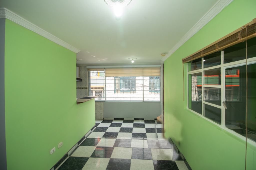 Edificio en venta en Diana Turbay, Bogotá, 230 m² · foto 11 de 24