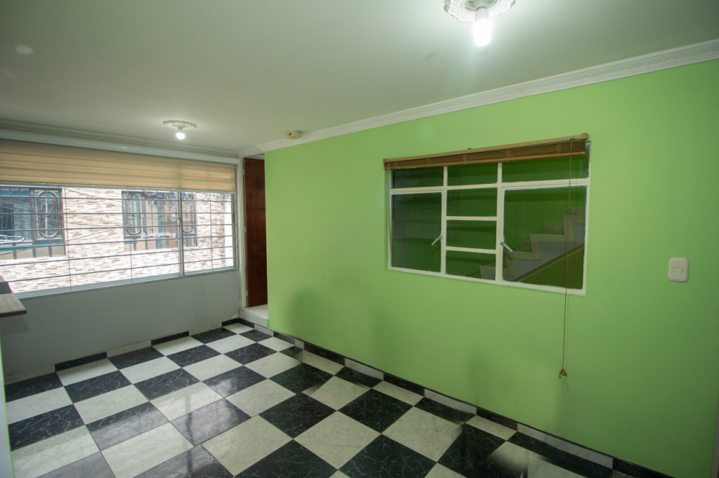 Edificio en venta en Diana Turbay, Bogotá, 230 m² · foto 7 de 24
