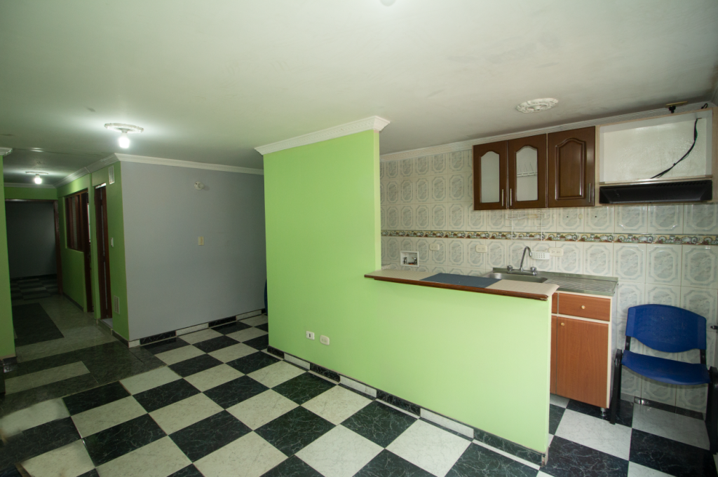 Edificio en venta en Diana Turbay, Bogotá, 230 m² · foto 9 de 24