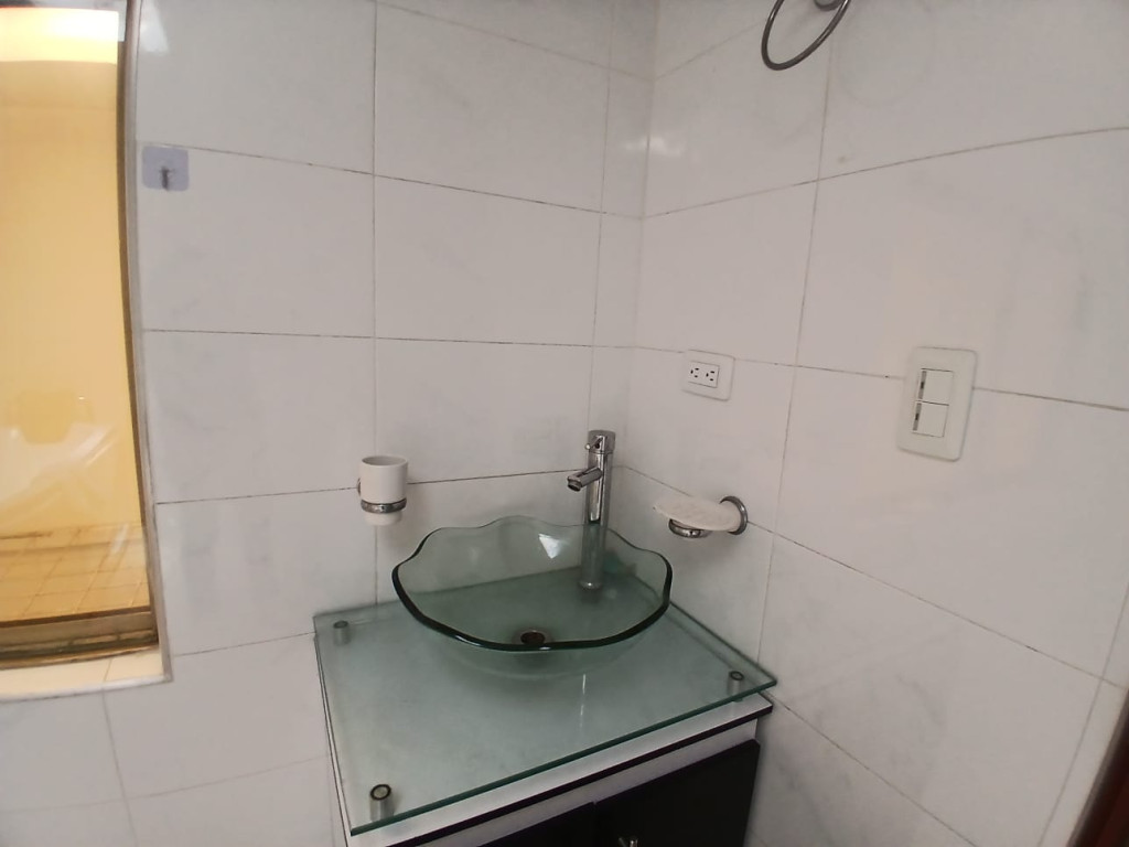 Casa de 13 alcobas en venta en Galan, Bogotá, 514 m² · foto 10 de 12