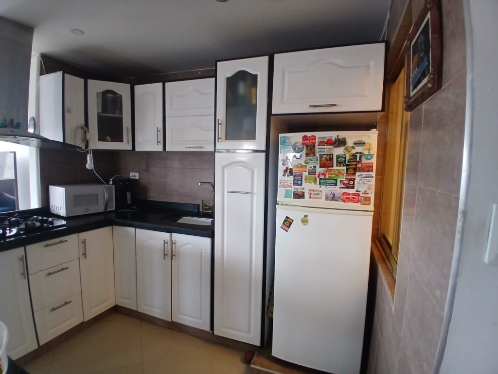Casa de 13 alcobas en venta en Galan, Bogotá, 514 m² · foto 3 de 12
