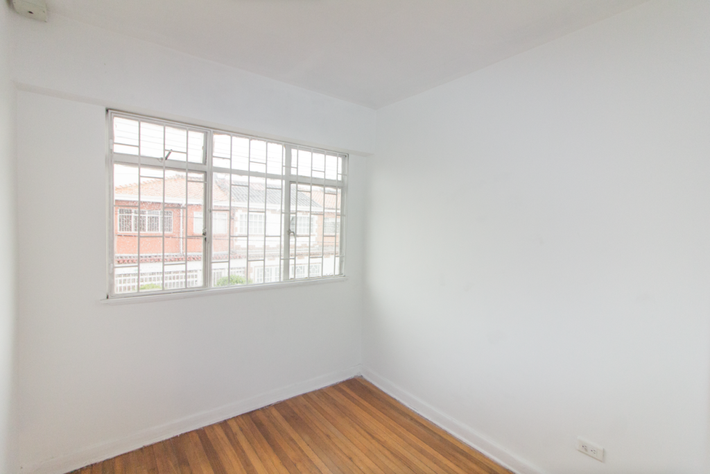 Casa de 5 alcobas en venta en Popular Modelo, Bogotá, 235 m² · foto 19 de 24