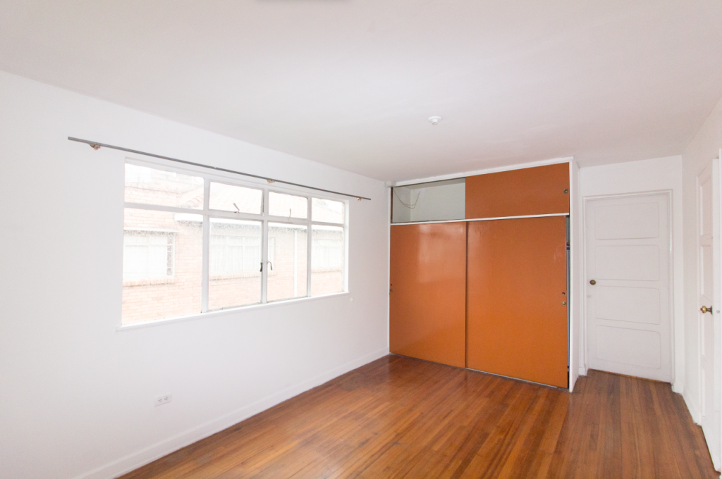 Casa de 5 alcobas en venta en Popular Modelo, Bogotá, 235 m² · foto 23 de 24