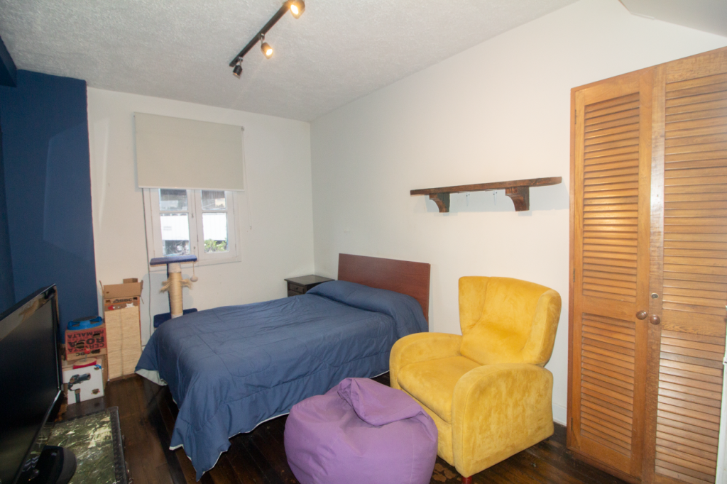Casa de 6 alcobas en venta en Mariscal Sucre, Bogotá, 351 m² · foto 12 de 20