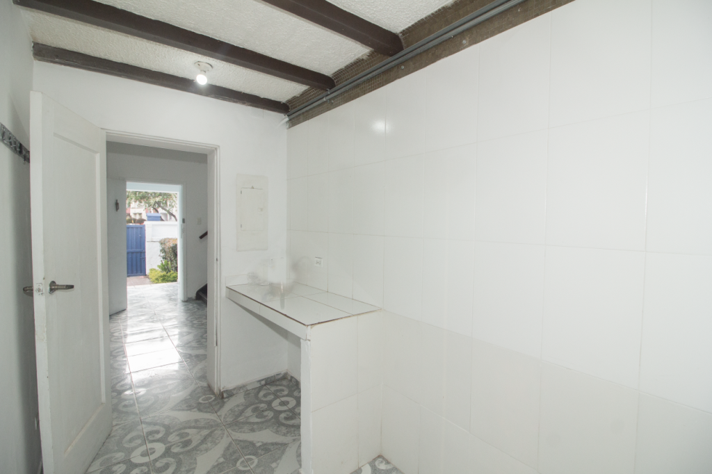Casa de 6 alcobas en venta en Mariscal Sucre, Bogotá, 246 m² · foto 13 de 24