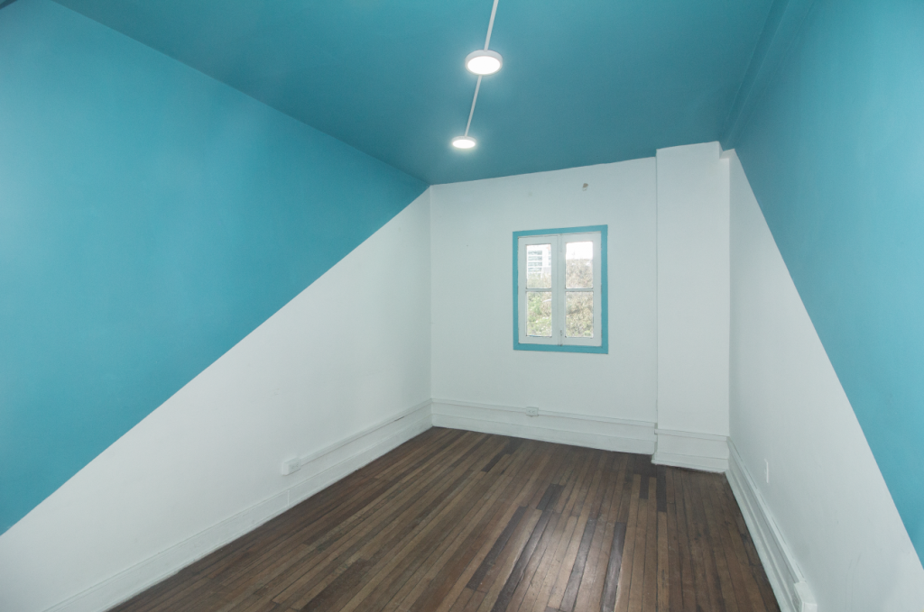 Casa de 6 alcobas en venta en Mariscal Sucre, Bogotá, 246 m² · foto 15 de 24