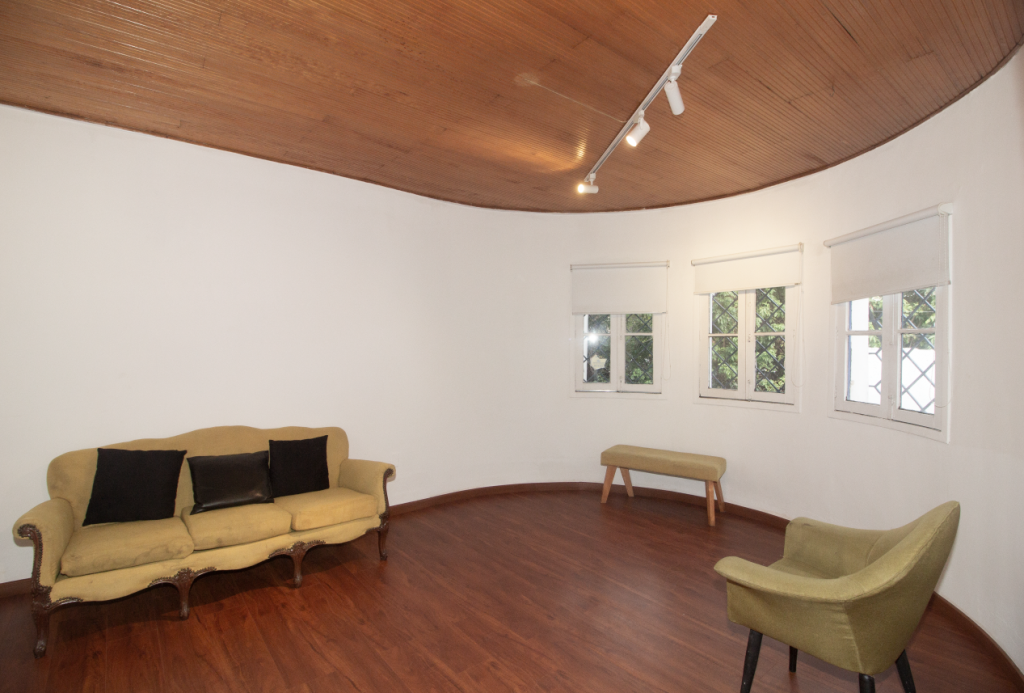 Casa de 6 alcobas en venta en Mariscal Sucre, Bogotá, 246 m² · foto 8 de 24