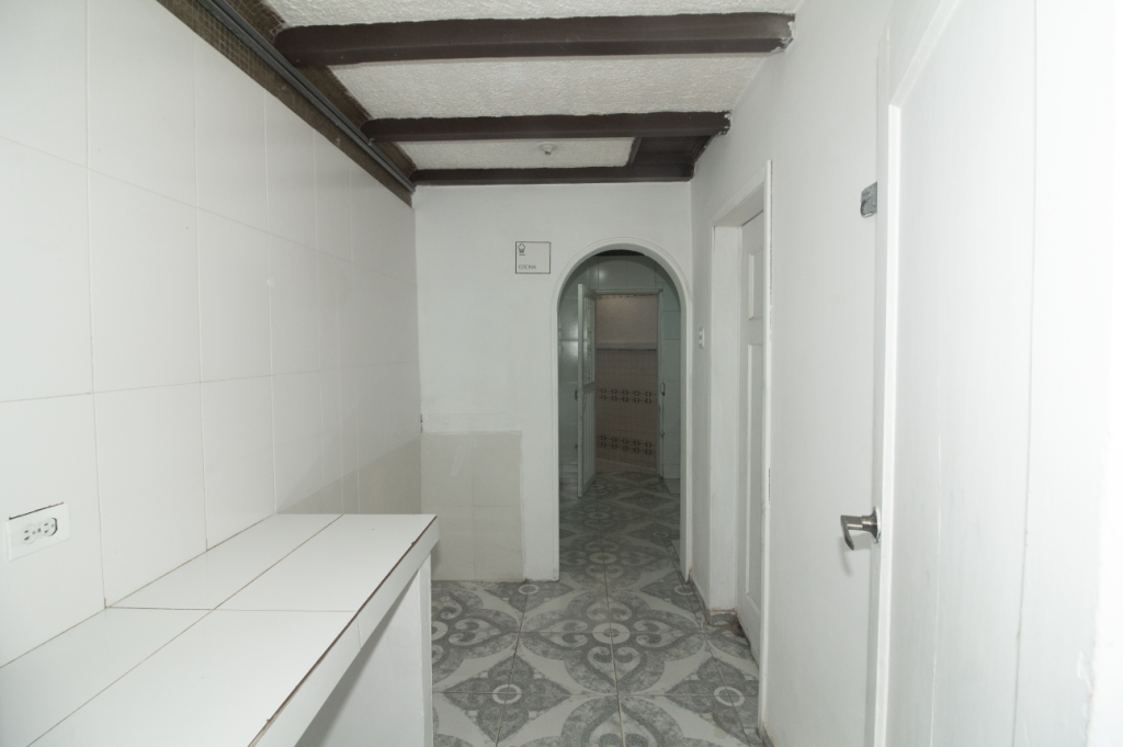 Casa de 6 alcobas en venta en Mariscal Sucre, Bogotá, 246 m² · foto 9 de 24