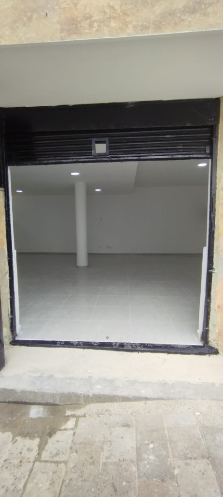 Local en venta en Santa Fe, Bogotá, 52 m² · foto 2 de 12