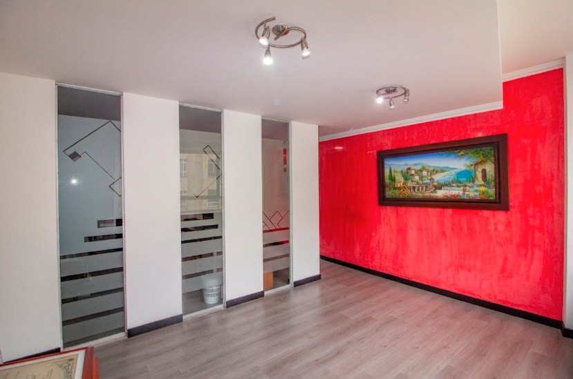 Bodega en arriendo en La Catedral, Bogotá, 25 m² · foto 8 de 21