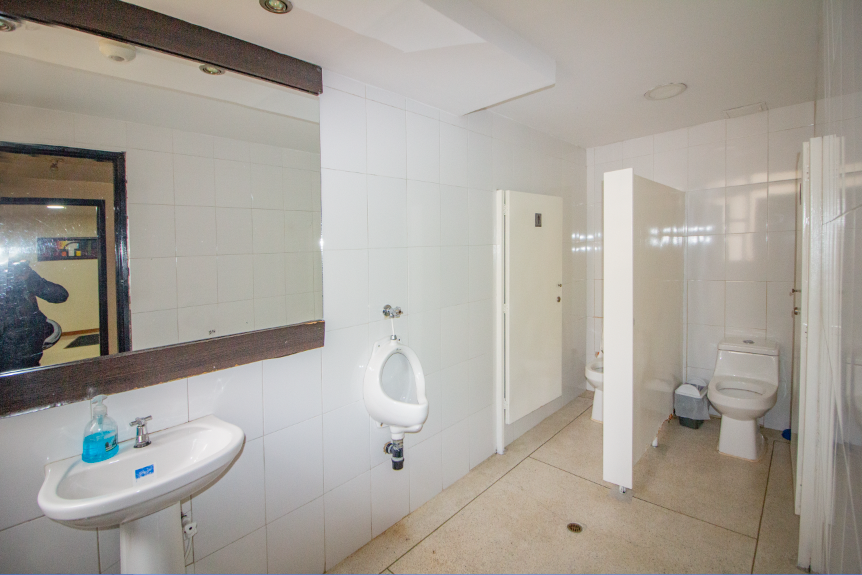 Oficina en venta en La Catedral, Bogotá, 209 m² · foto 9 de 24