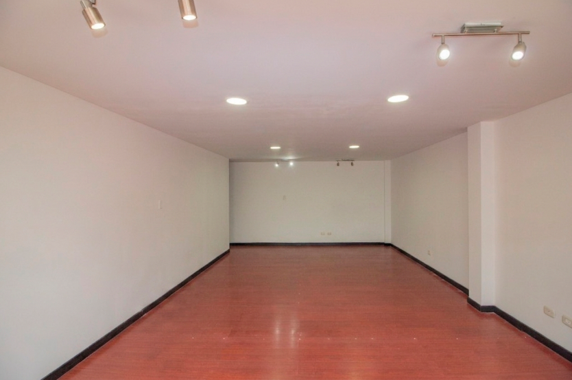 Oficina en venta en La Catedral, Bogotá, 209 m² · foto 7 de 24