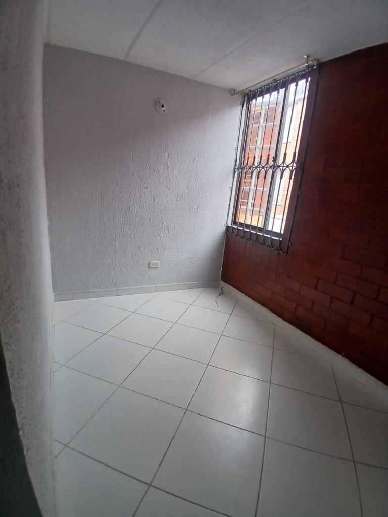 Casa de 3 alcobas en arriendo en Urb. Balmoral Ii, Bogotá, 56 m² · foto 12 de 18