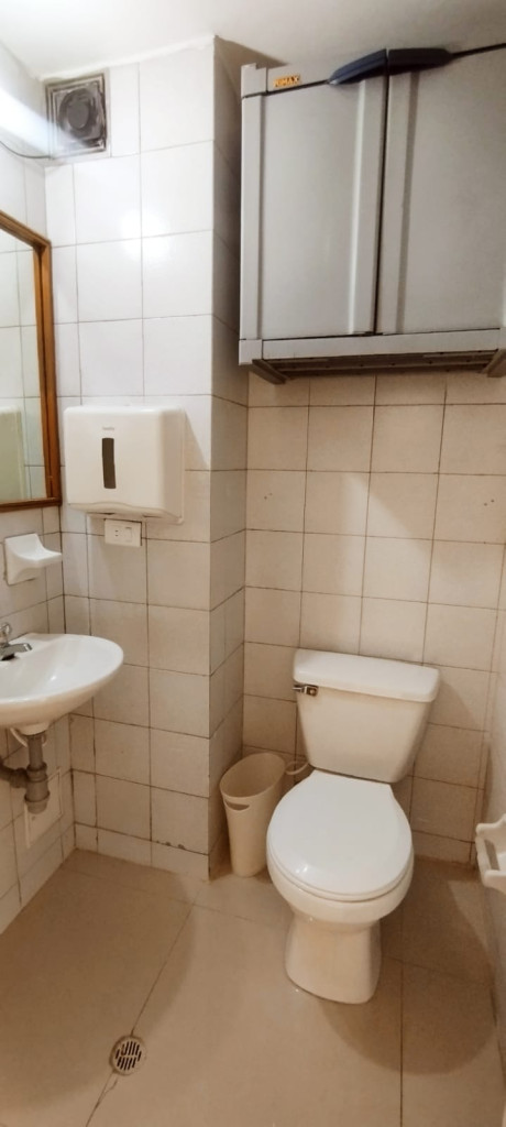 Oficina en arriendo en La Porciuncula, Bogotá, 29 m² · foto 12 de 14