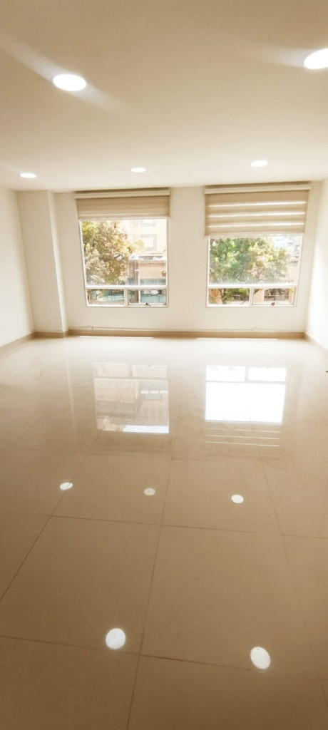 Oficina en arriendo en La Porciuncula, Bogotá, 29 m² · foto 9 de 14
