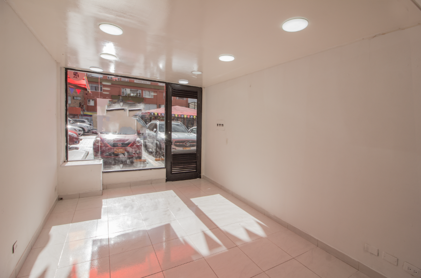 Local en arriendo en Cedritos, Bogotá, 40 m² · foto 4 de 15