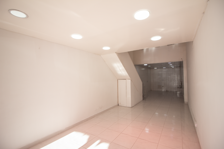 Local en arriendo en Cedritos, Bogotá, 40 m² · foto 2 de 15
