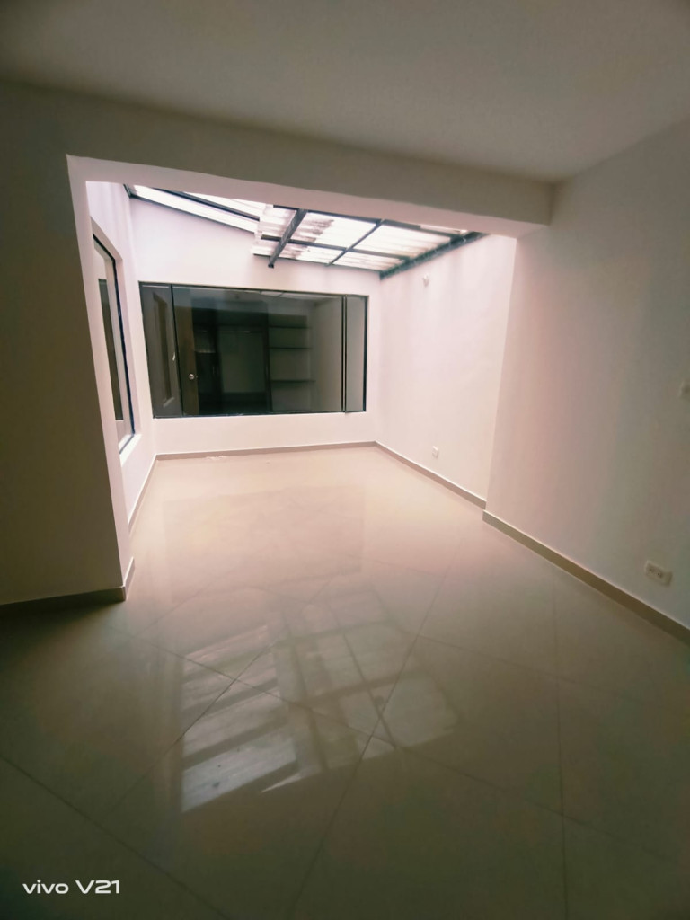 Edificio en venta en Teusaquillo, Bogotá, 460 m² · foto 7 de 24