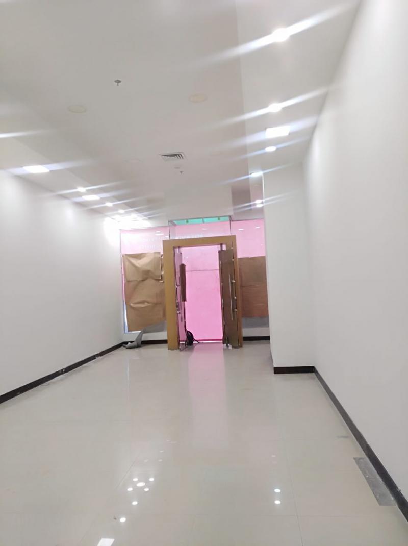 Local en venta en Cc Santafe, Bogotá, 53 m² · foto 4 de 11