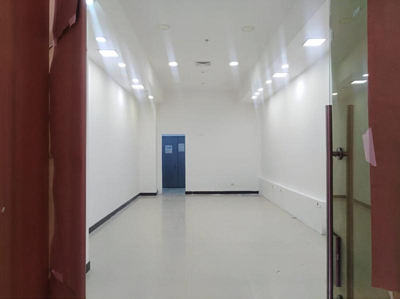 Local en venta en Cc Santafe, Bogotá, 53 m² · foto 10 de 11