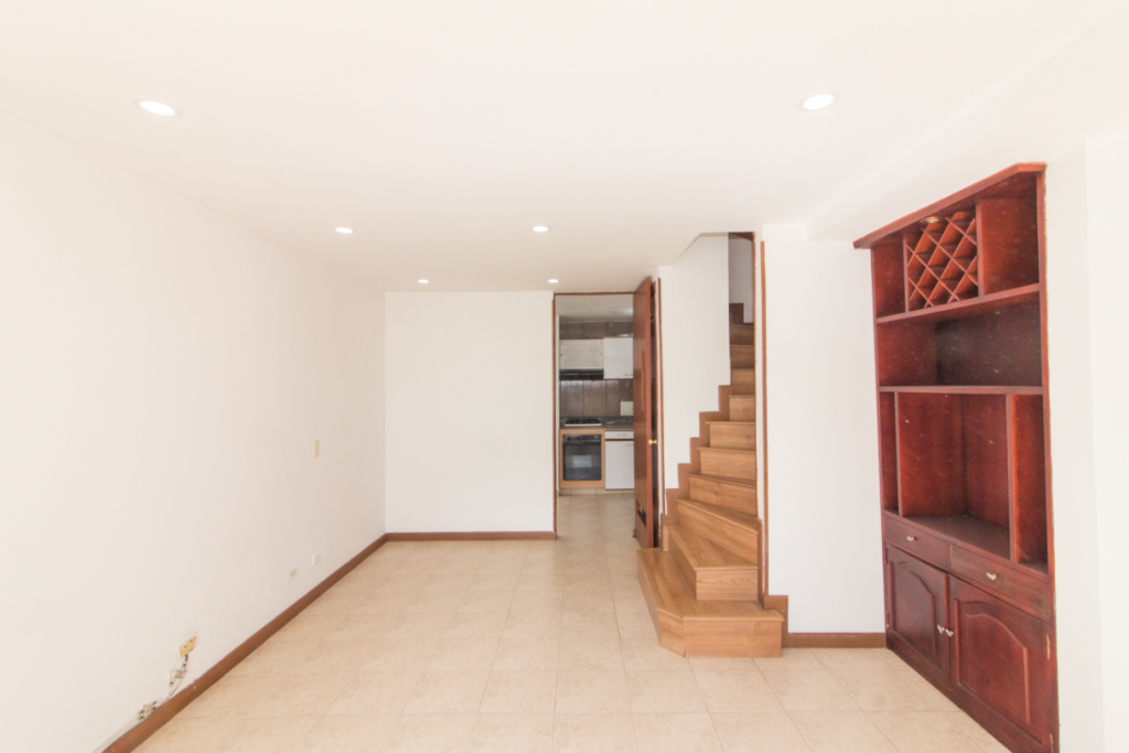 Casa de 4 alcobas en venta en San Jorge, Bogotá, 76 m² · foto 2 de 24
