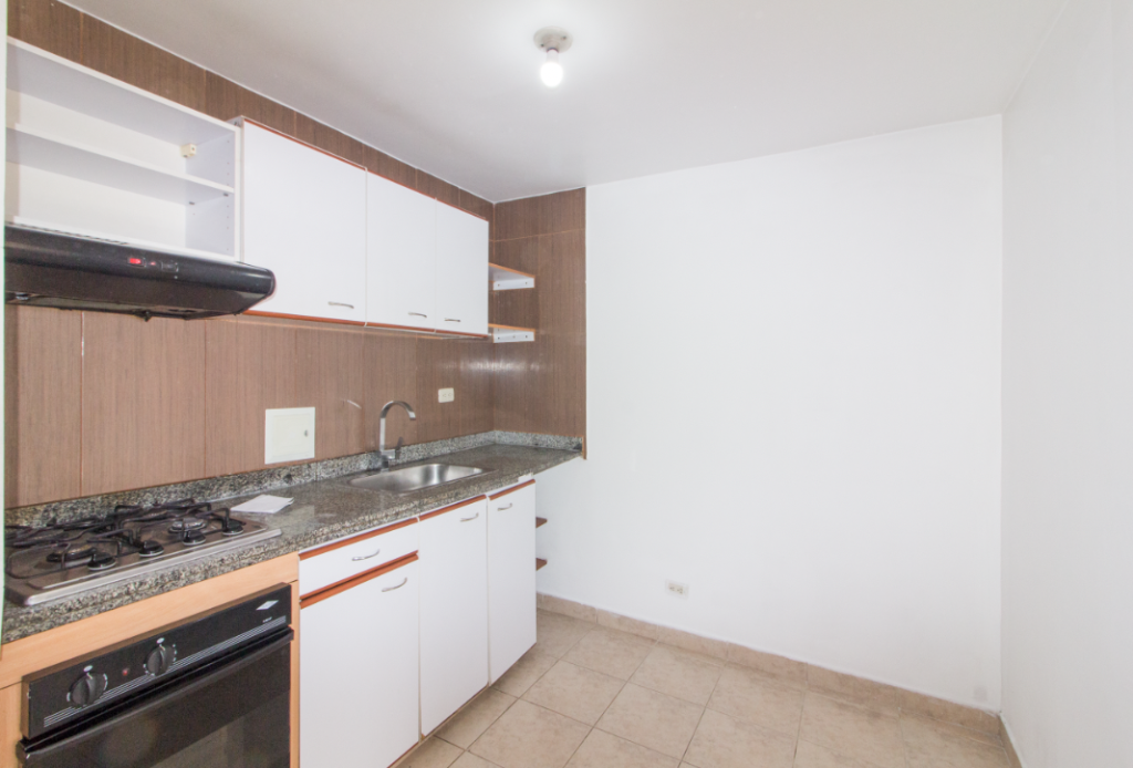 Casa de 4 alcobas en venta en San Jorge, Bogotá, 76 m² · foto 8 de 24