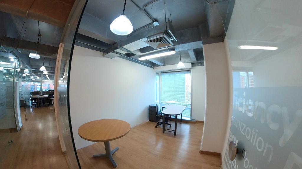 Oficina en venta en Santa Bárbara, Bogotá, 300 m² · foto 15 de 20