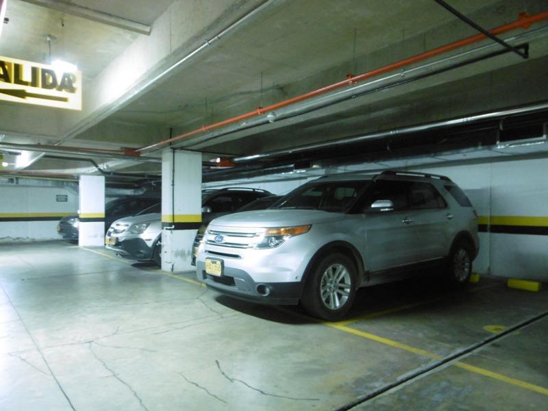 Oficina en venta en Santa Bárbara, Bogotá, 300 m² · foto 5 de 20
