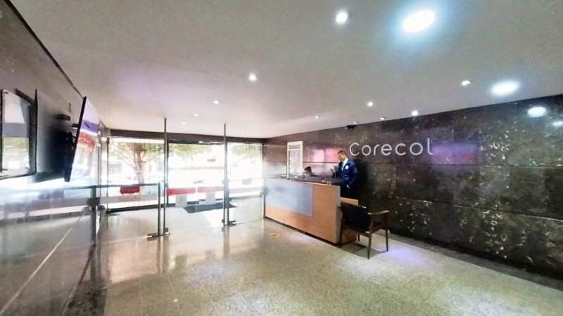 Oficina en venta en Quinta Camacho, Bogotá, 43 m² · foto 3 de 11