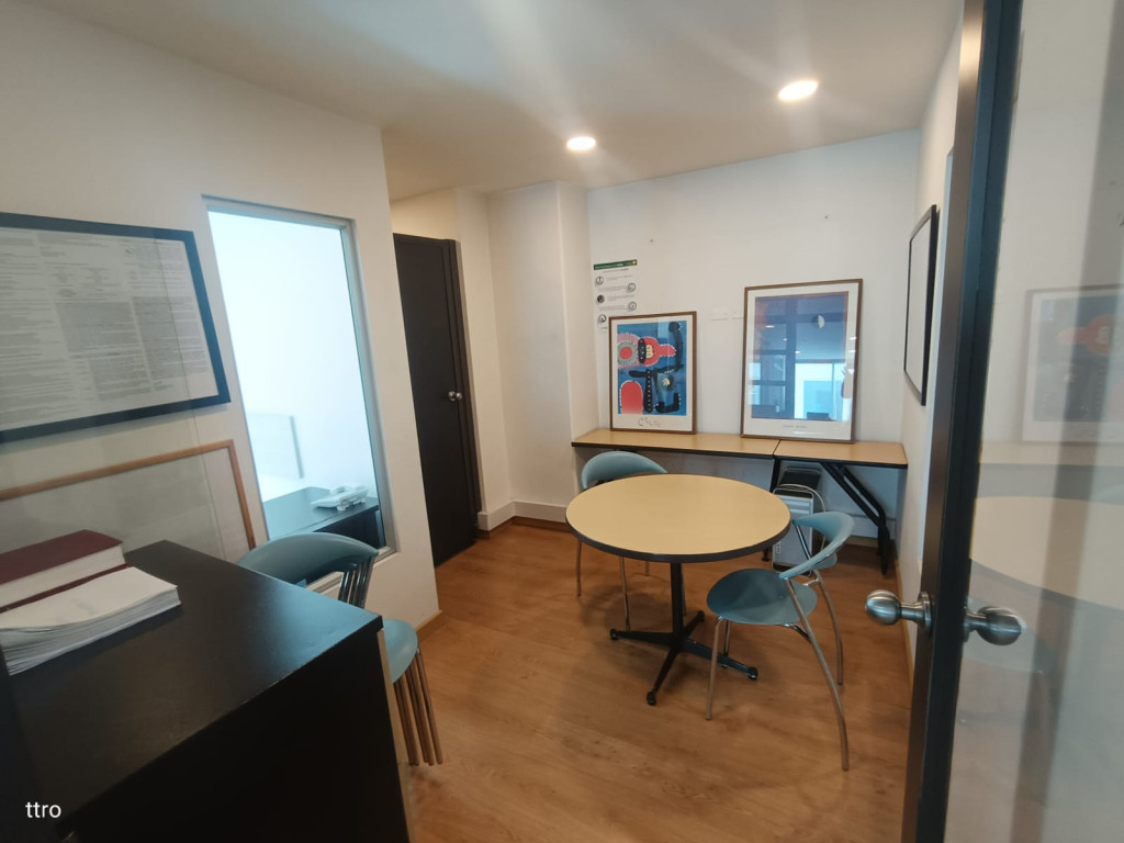 Oficina en arriendo en Santa Barbara Alta, Bogotá, 115 m² · foto 8 de 19