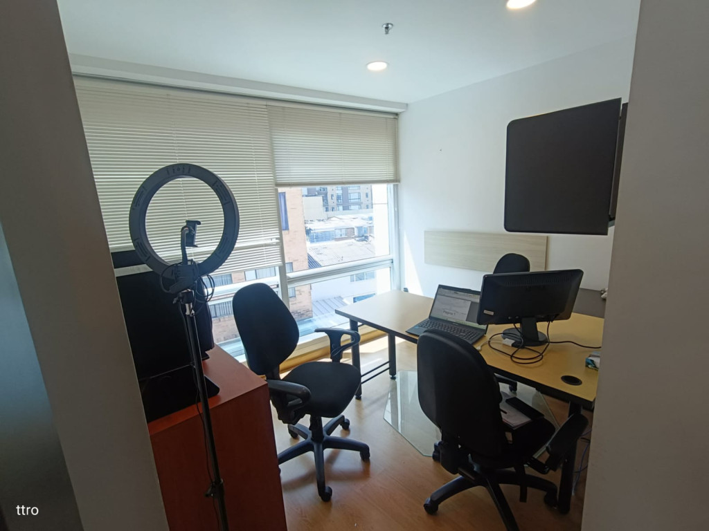Oficina en arriendo en Santa Barbara Alta, Bogotá, 115 m² · foto 9 de 19