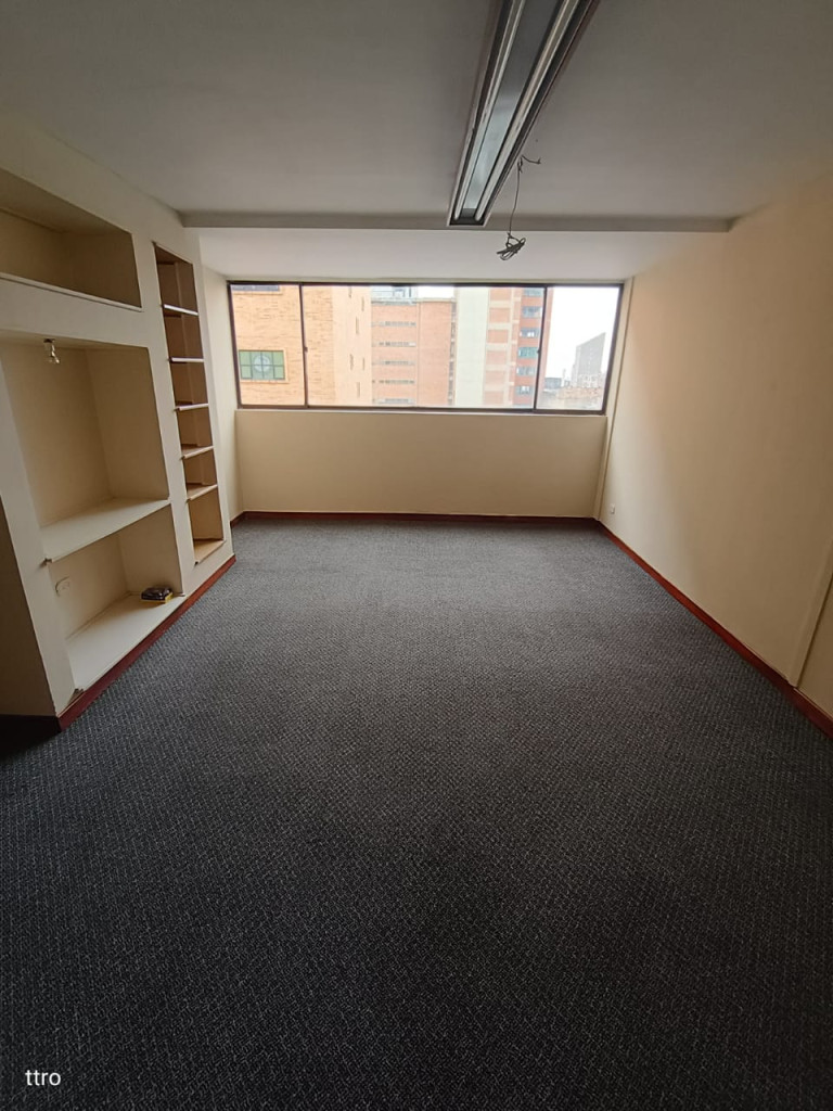 Oficina en arriendo en Las Nieves, Bogotá, 20 m² · foto 7 de 18