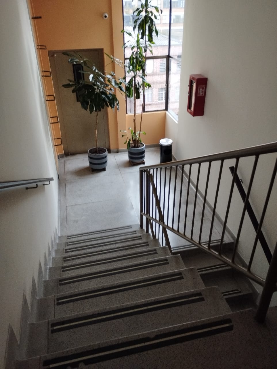 Oficina en arriendo en Las Nieves, Bogotá, 20 m² · foto 18 de 18