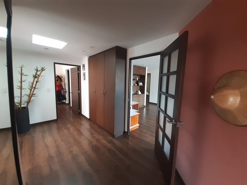 Apartamento de 3 alcobas en venta en Santa Bibiana, Bogotá, 144 m² · foto 14 de 24
